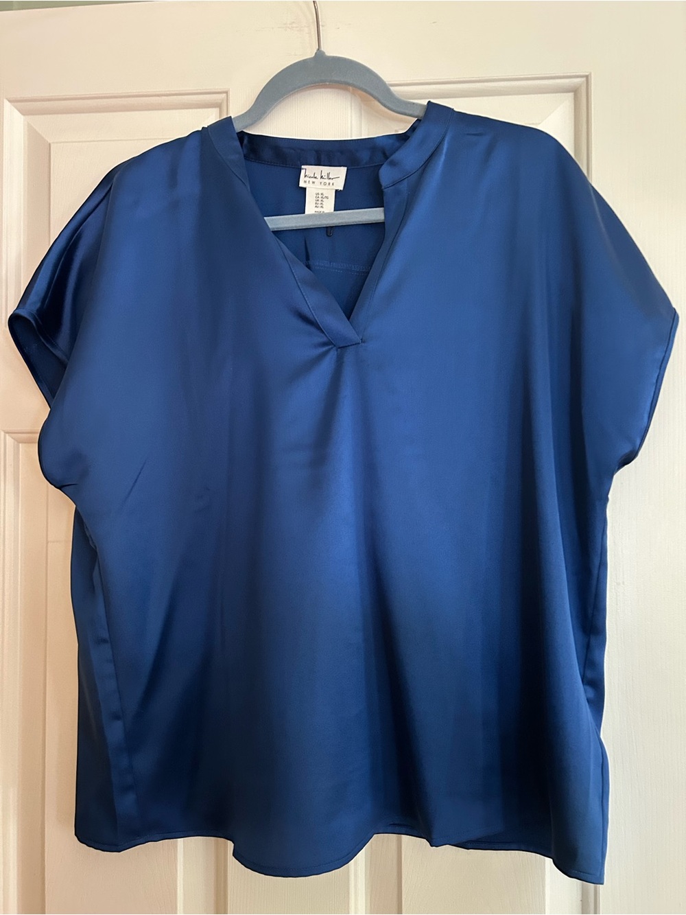 NWOT Nicole Miller Navy Blue Satin V-Neck Short-Sleeve Blouse XL